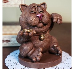 Шоколадная фигурка «Кот с рыбкой» (8 см, 105 гр.)