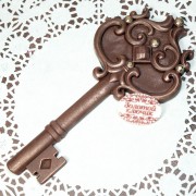 Шоколадная фигурка «Золотой ключик» (19 см, 60 гр.)