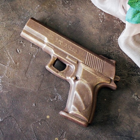 Шоколадная фигурка «Пистолет» (20 см, 160 гр.)