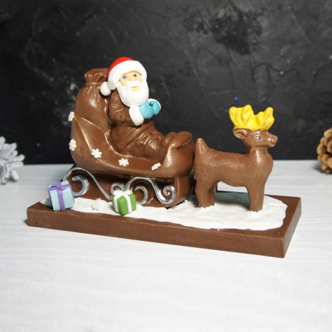 Шоколадная фигурка «Дед Мороз на санях» (18 см, 600 гр.)